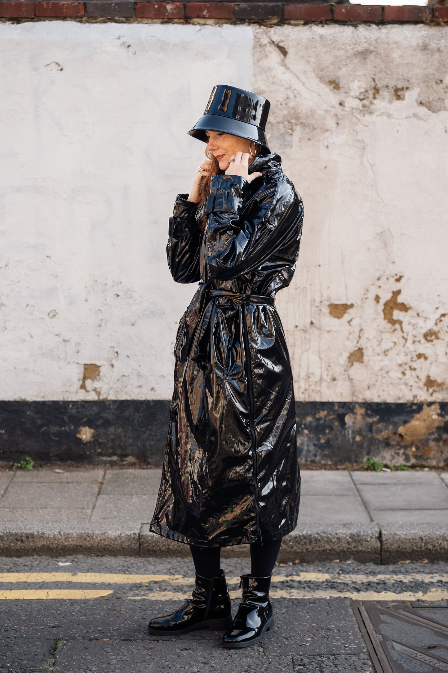 RE-CYCLED - Trench Coat- Black Lac